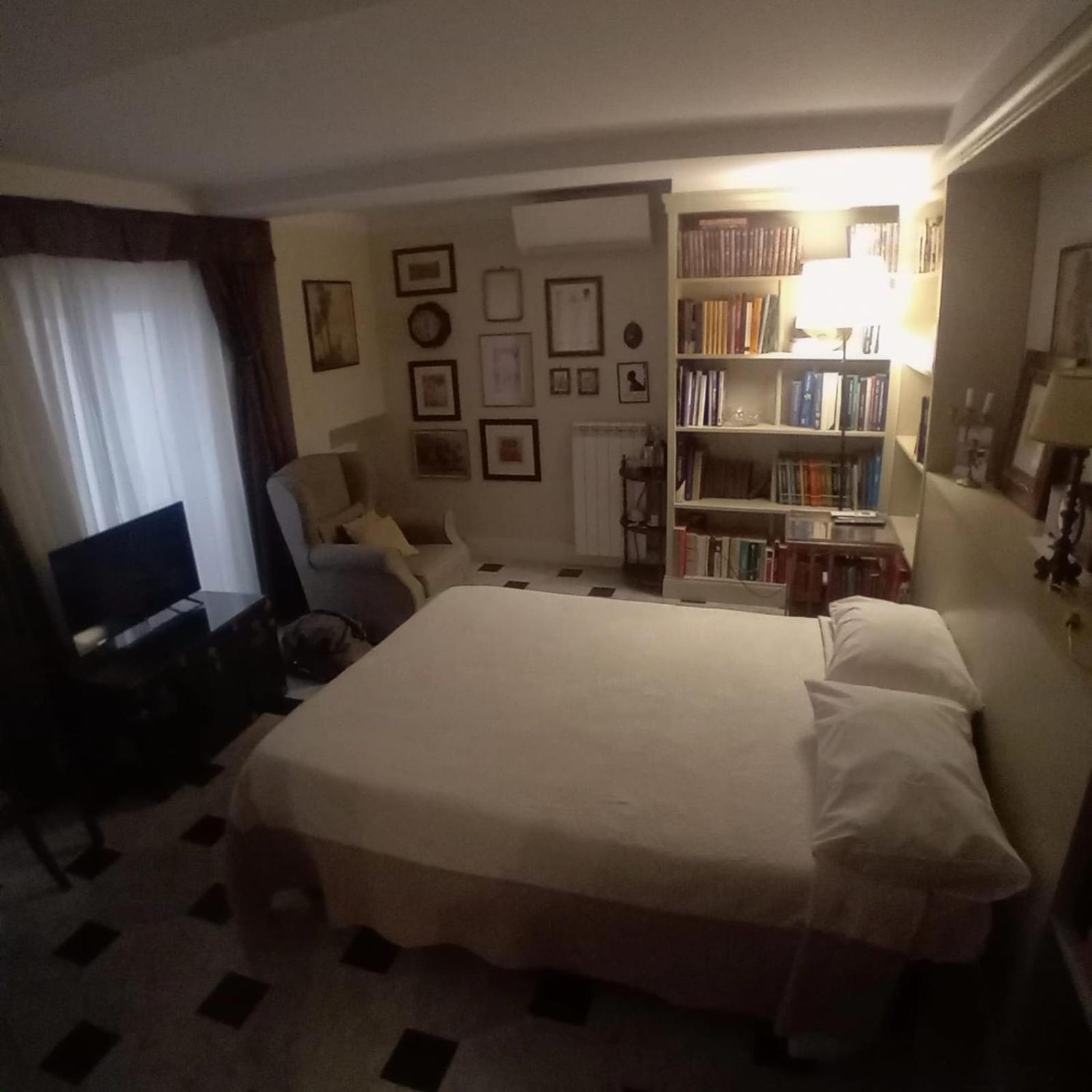 Palazzo Zecchino B&B Генуя Екстер'єр фото