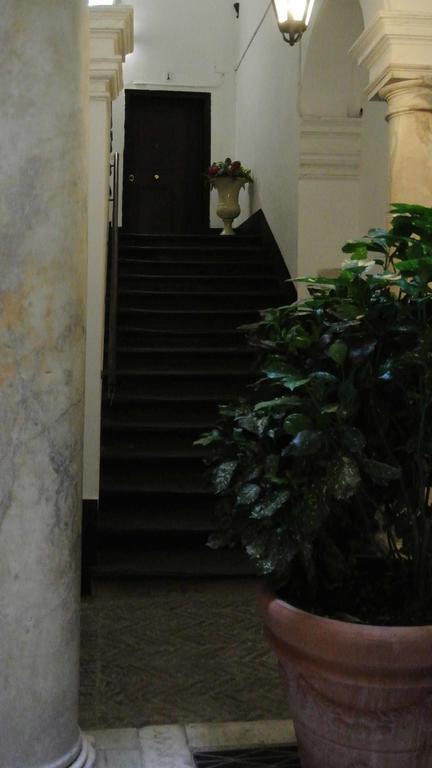 Palazzo Zecchino B&B Генуя Екстер'єр фото