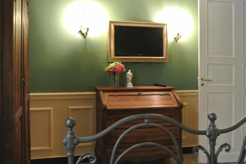 Palazzo Zecchino B&B Генуя Екстер'єр фото