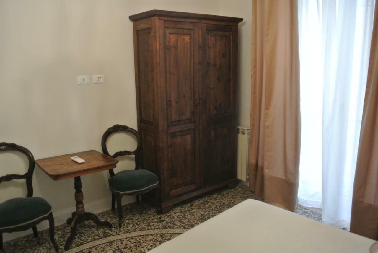 Palazzo Zecchino B&B Генуя Екстер'єр фото